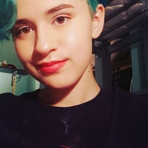 Meet your Posher, Ayren